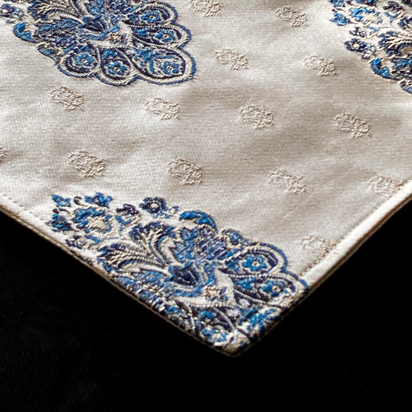 Shanghai - Talqeen Table Mat Trendy Home