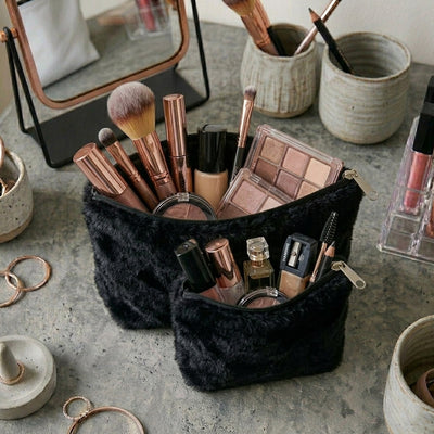 Cat Fur - Obsidian Cosmetic Pouch Trendy Home