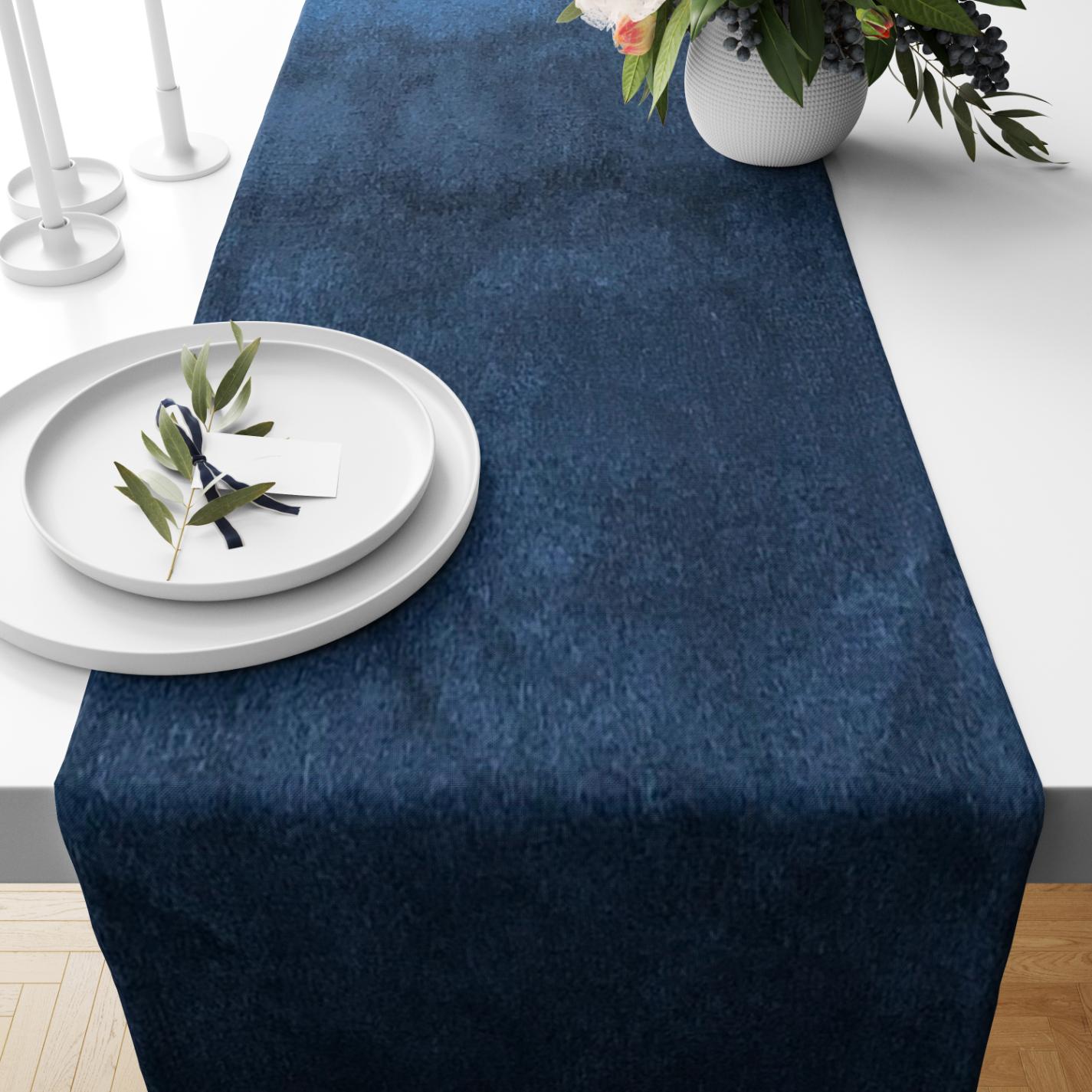 Malai Velvet - Midnight Table Runner Trendy Home