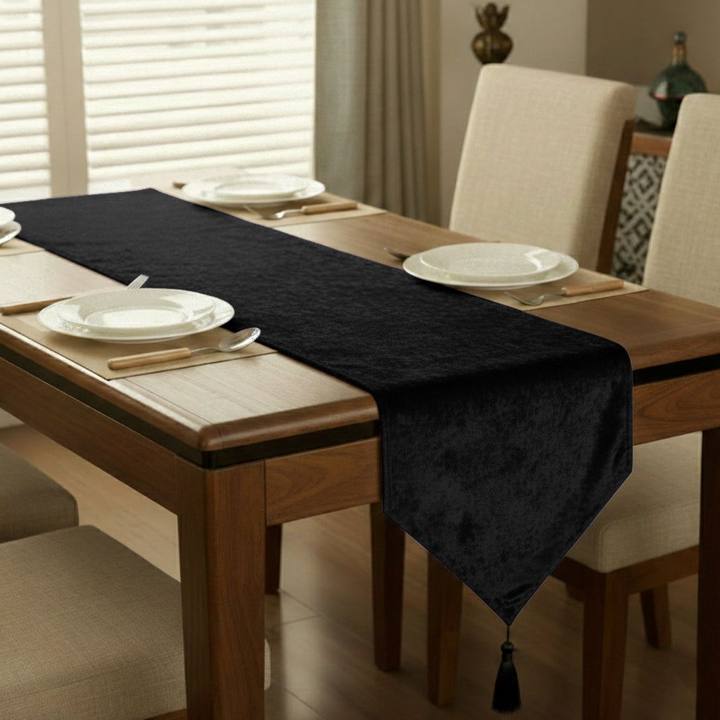 Malai Velvet - Black Table Runner Trendy Home