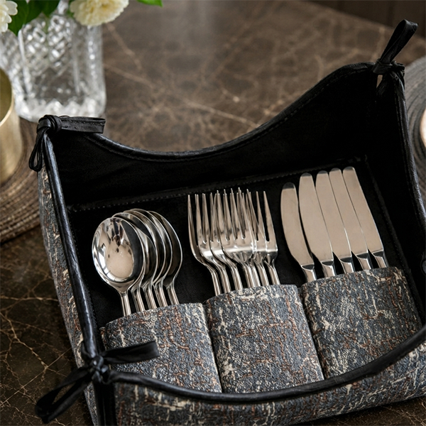 Shanghai - Mairaj Cutlery Tray