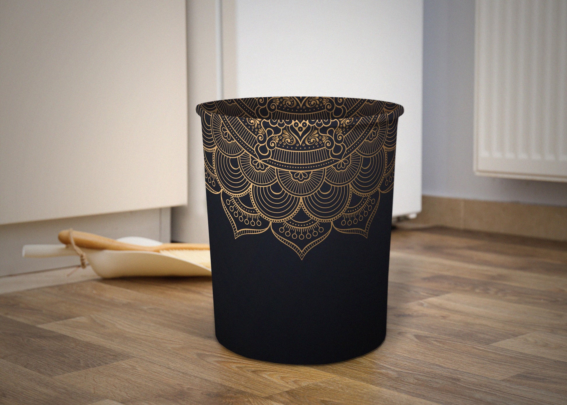 Rujhan Elegans Black Dustbin Trendy Home