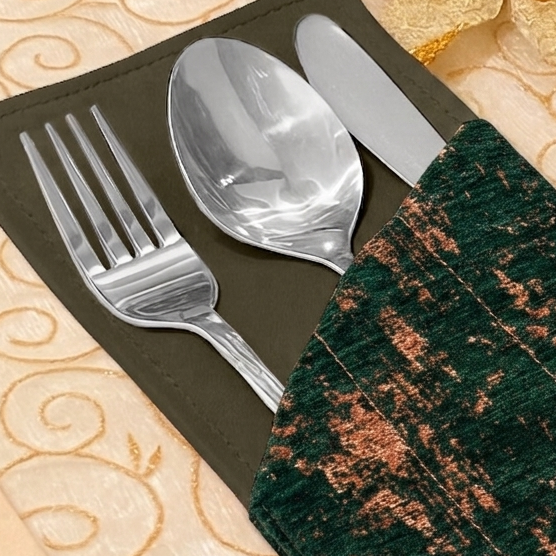 Shanghai Velvet - Emerald Cutlery Pouch Trendy Home