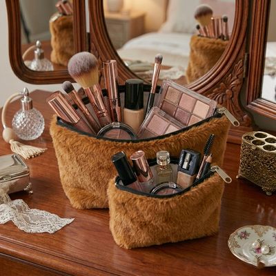 Cat Fur - Cinnamon Cosmetic Pouch Trendy Home