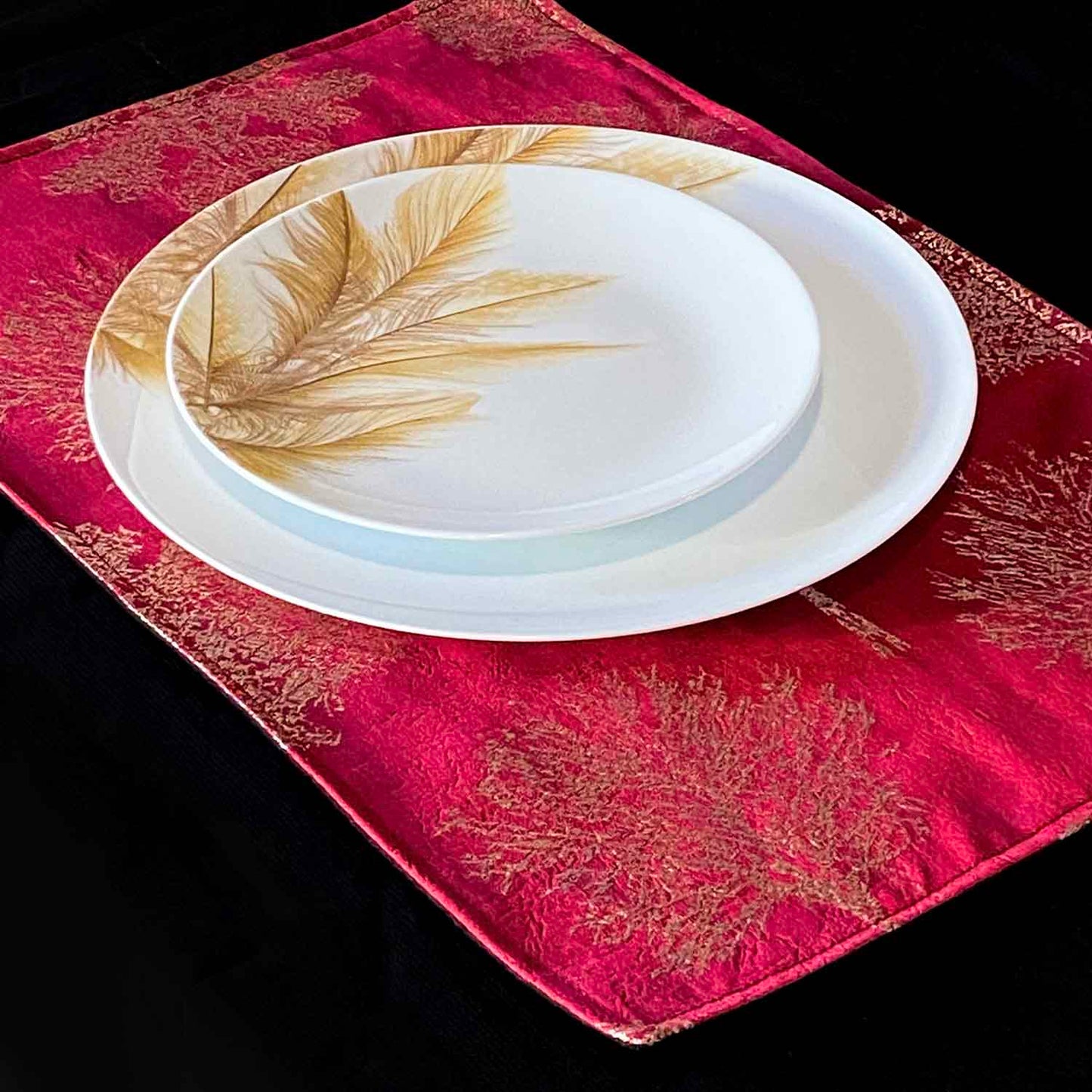 Shanghai - Ruby Table Mat Trendy Home