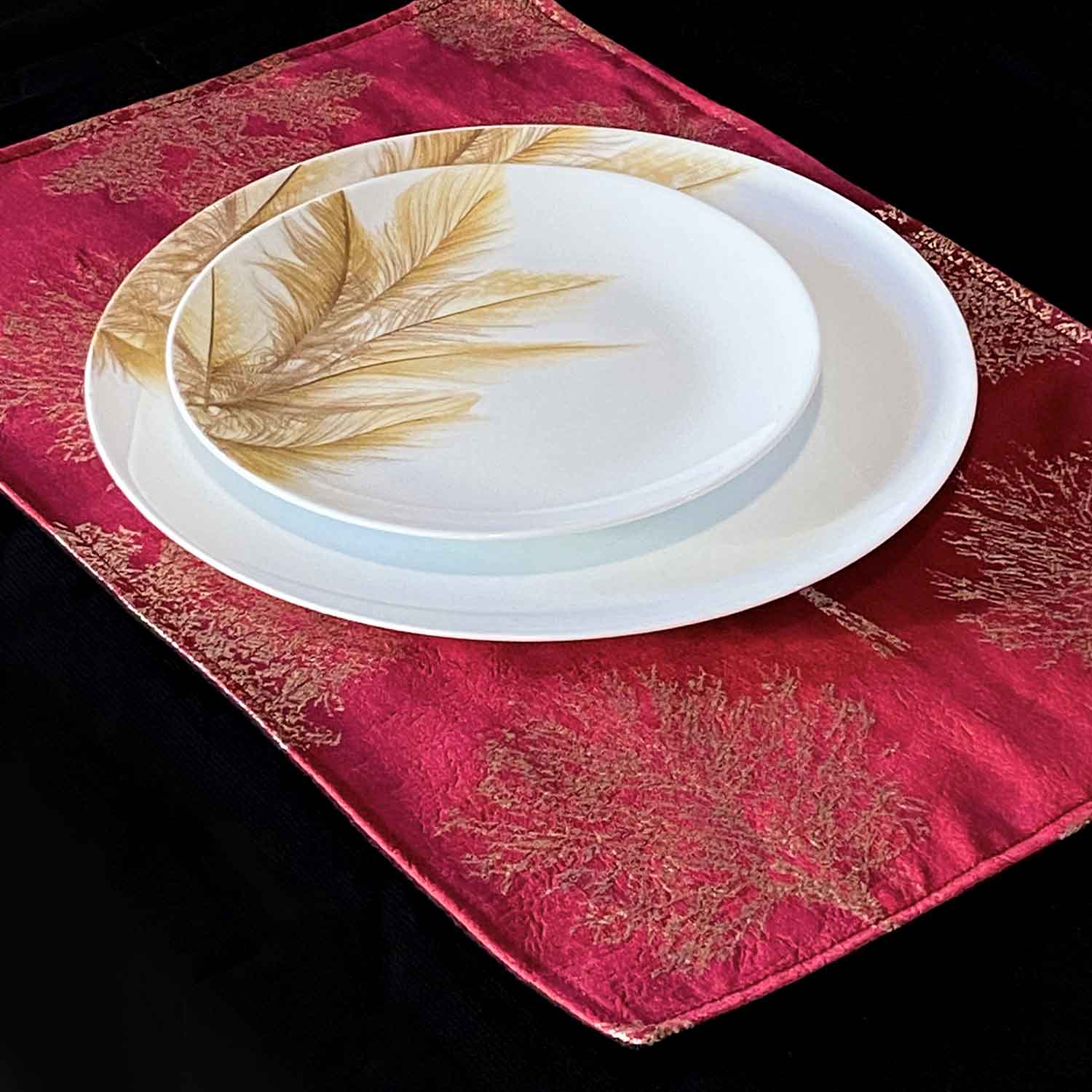 Shanghai - Ruby Table Mat Trendy Home