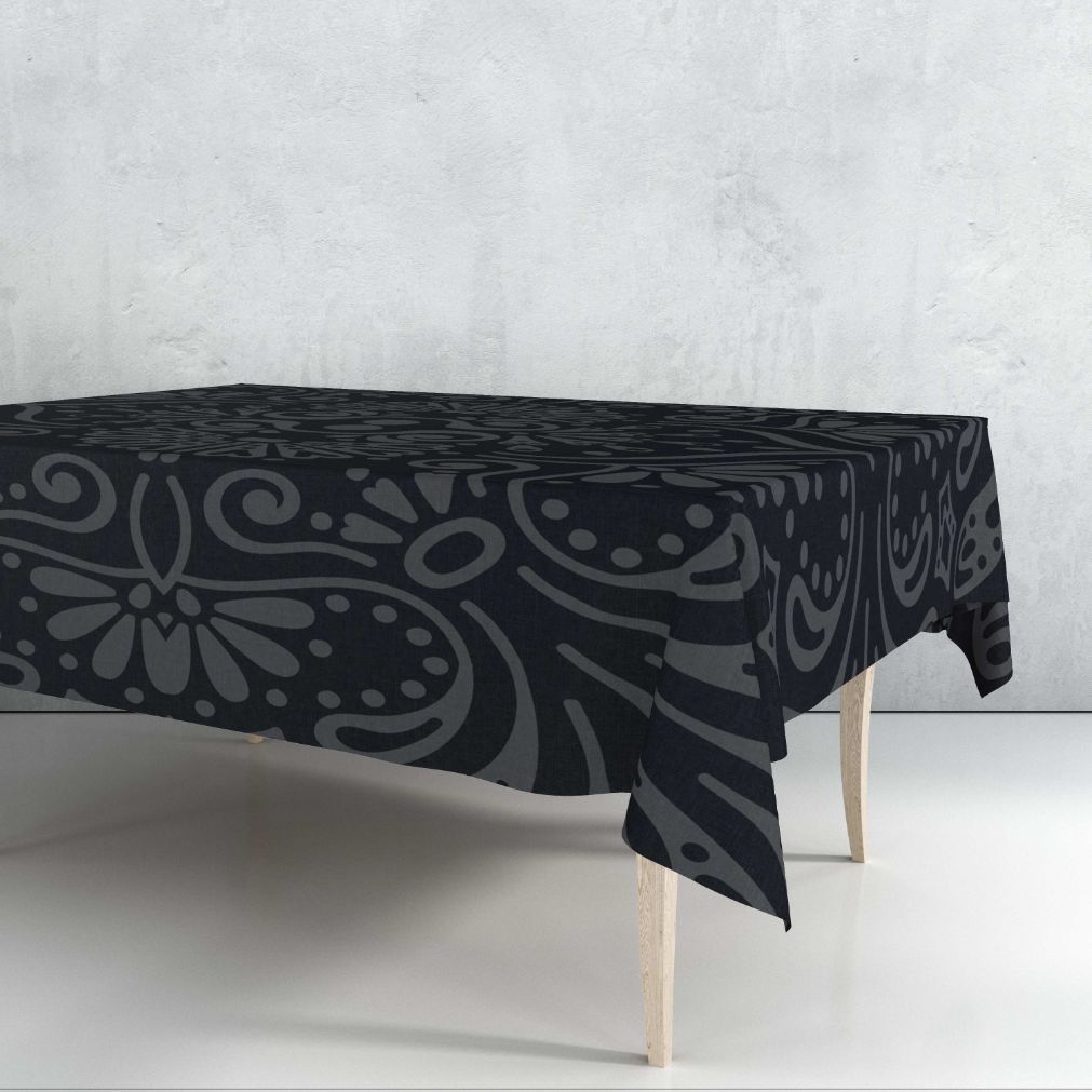 Black Pearls Tablecloth trendy home
